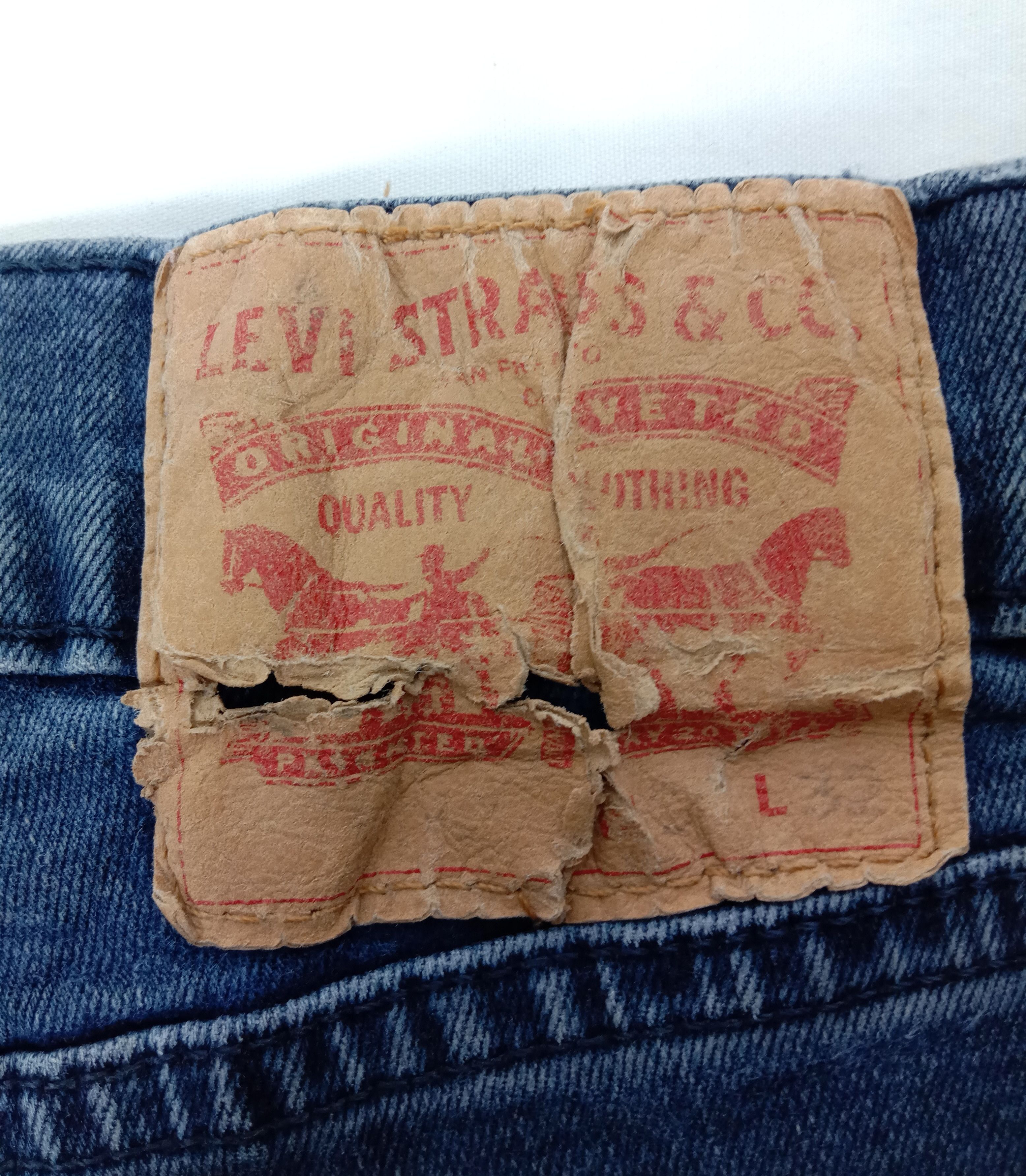 Levi's Vintage Levi's 511 Slim Jeans Dark Blue Denim Size US 31 - 15 Thumbnail