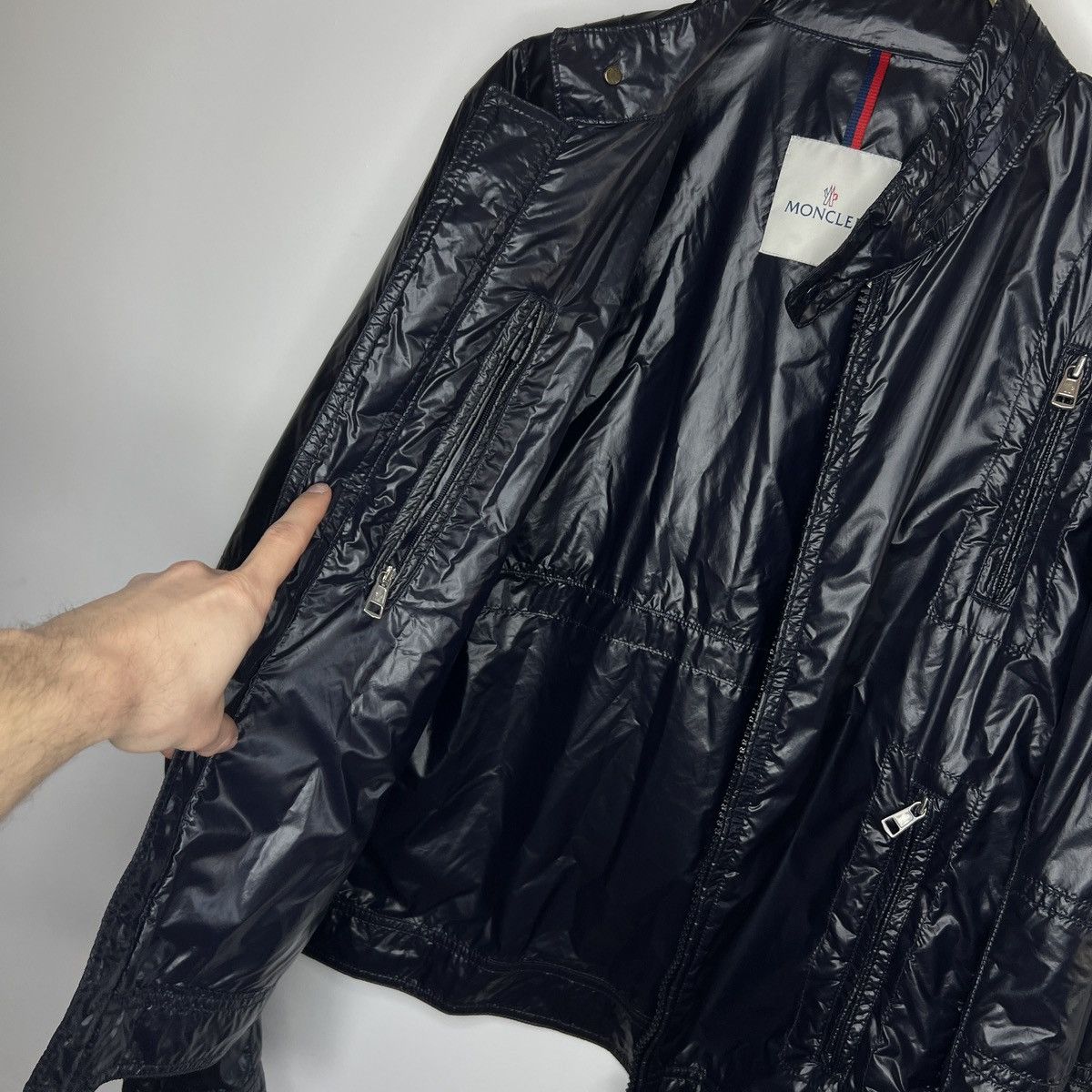 Moncler Moncler Nylon Bomber Navy Jacket Logo Shiny Rare Hype Size US M / EU 48-50 / 2 - 13 Thumbnail