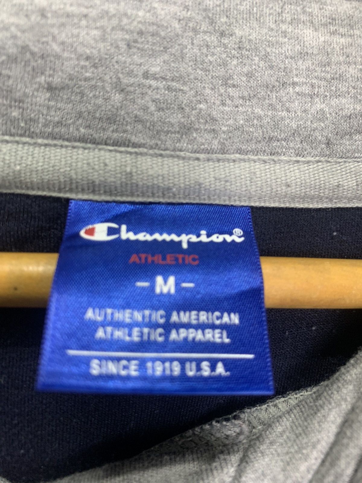 Champion × Vintage Champion hoodie big logo Size US M / EU 48-50 / 2 - 8 Thumbnail
