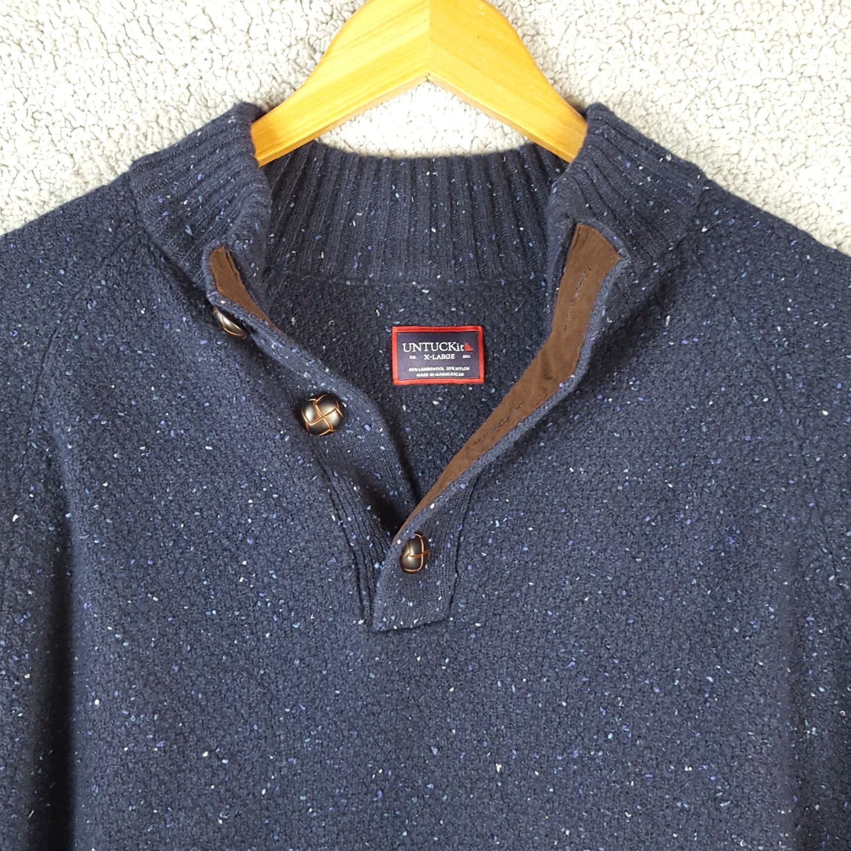 UNTUCKit UNTUCKit Wool Knit Pullover Men's Size XL Navy Blue Button Lambswool Sweater Size US XL / EU 56 / 4 - 2 Thumbnail