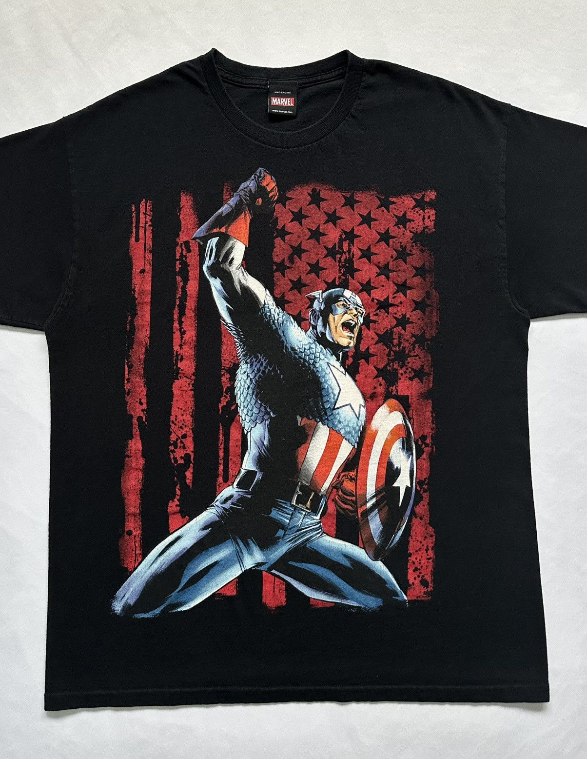 Marvel Comics Marvel Comics Mad Engine Captain America Graphic T-Shirt Size US L / EU 52-54 / 3 - 4 Thumbnail