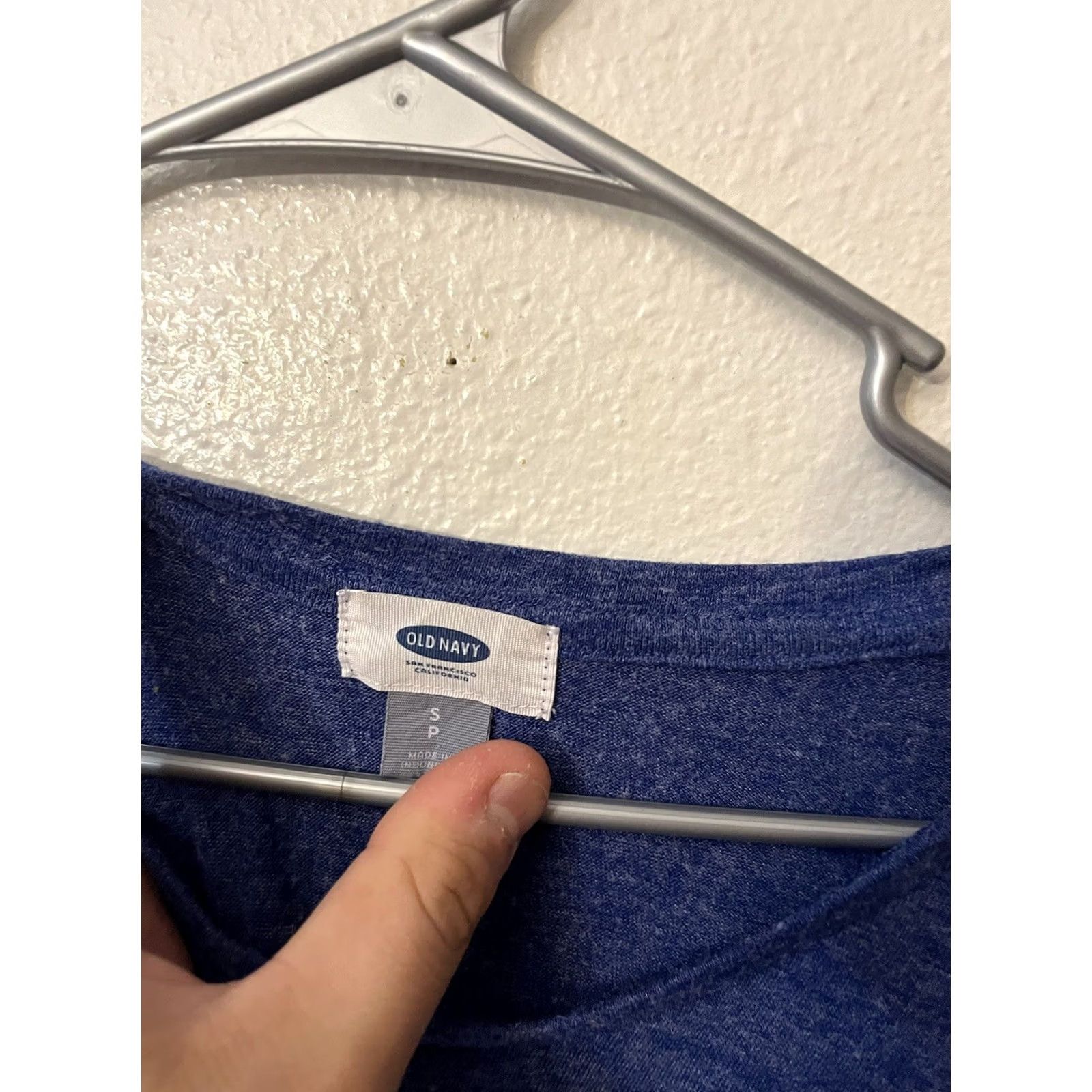 Old Navy Old Navy Women's Top S Blue Crew Neck Long Sleeve Rayon Blend T-Shirt Shirt Vintage No Size S / US 4 / IT 40 - 2 Thumbnail