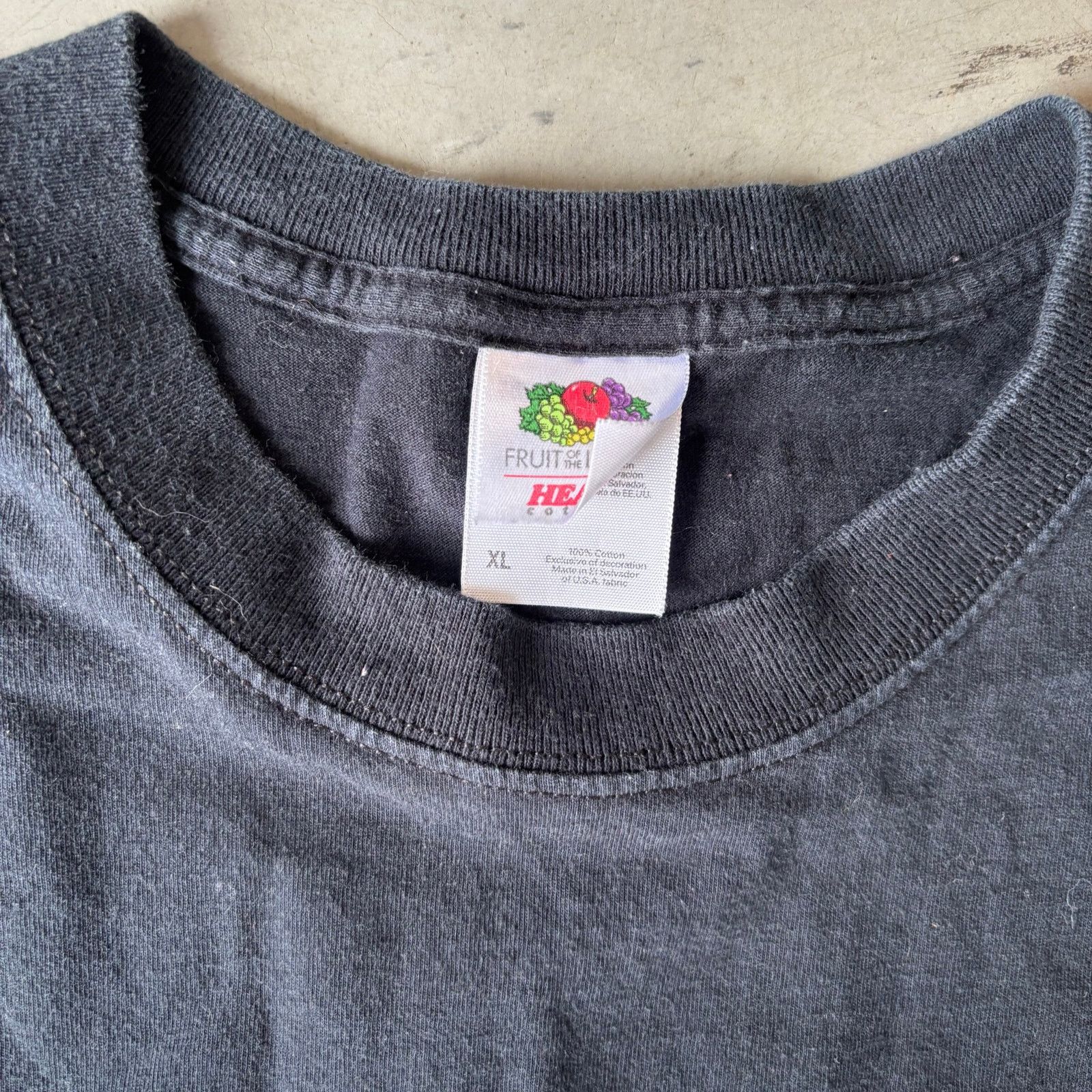Vintage y2k kfc promo faded black t-shirt Size US XL / EU 56 / 4 - 4 Thumbnail