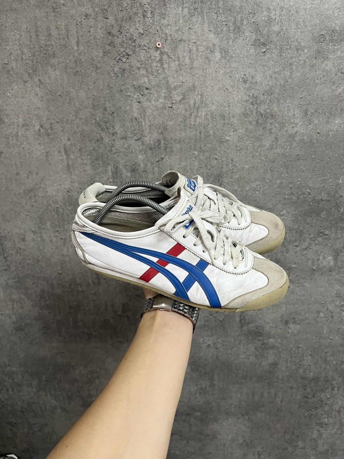 Asics Asics Tiger Onitsuka sneakers Size US 8.5 / EU 41-42 - 1 Thumbnail