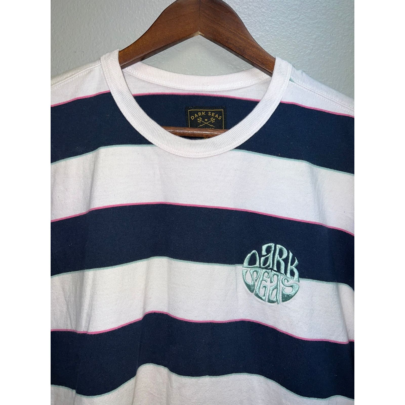 Dark Seas Division Dark Seas Striped Shirt Division Pink Blue Green Tee Medium Size US M / EU 48-50 / 2 - 2 Thumbnail