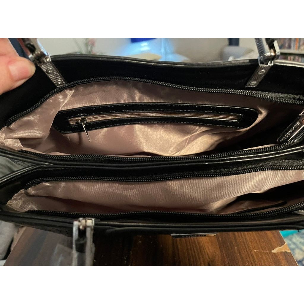 Unknown London SILVIAROSA Black Faux Leather Snakeskin Purse Handbag Size ONE SIZE - 7 Thumbnail