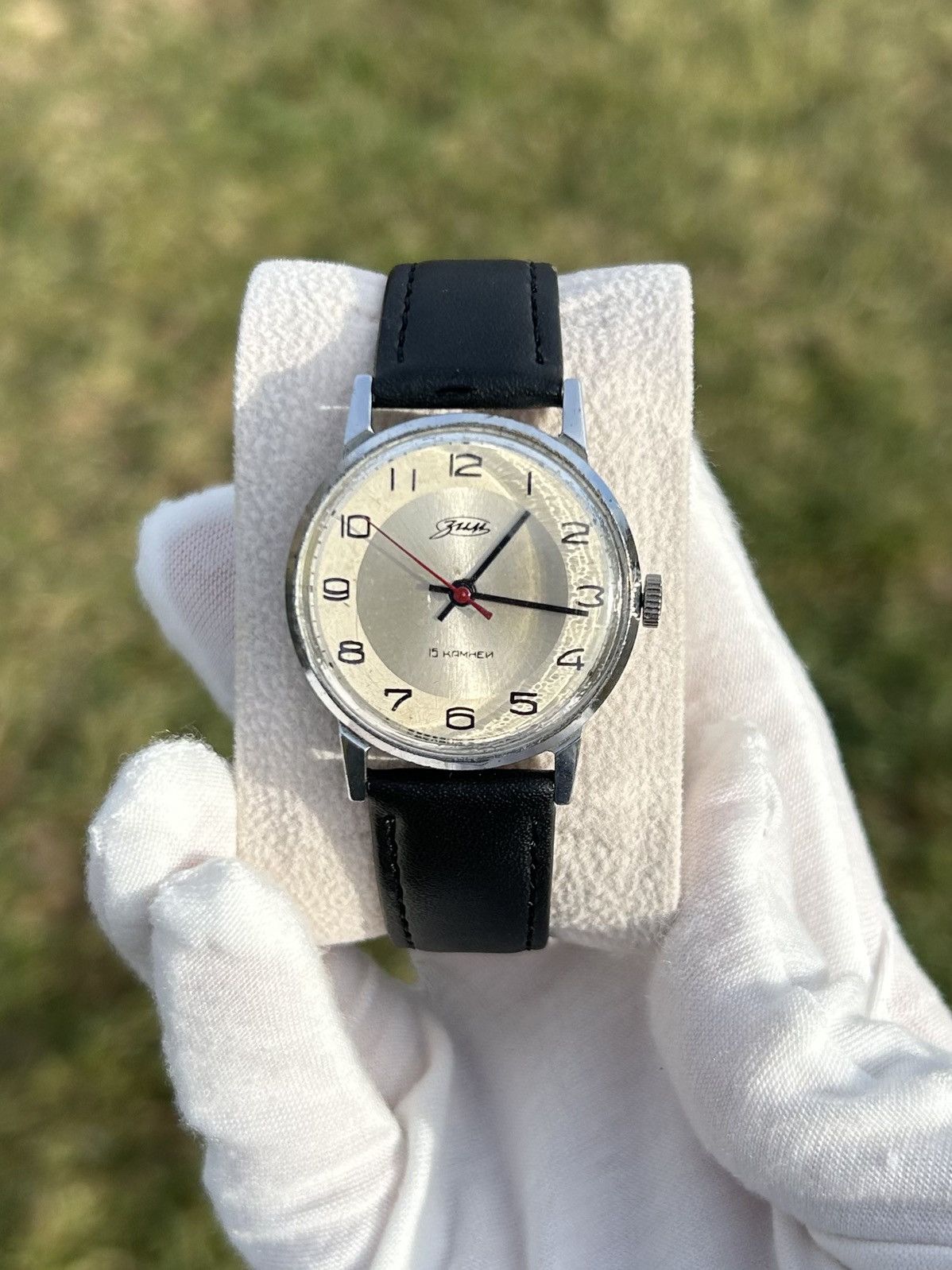 Vintage Vintage Watch Zim Soviet USSR Mechanical Authentic 1980s Size ONE SIZE - 1 Thumbnail