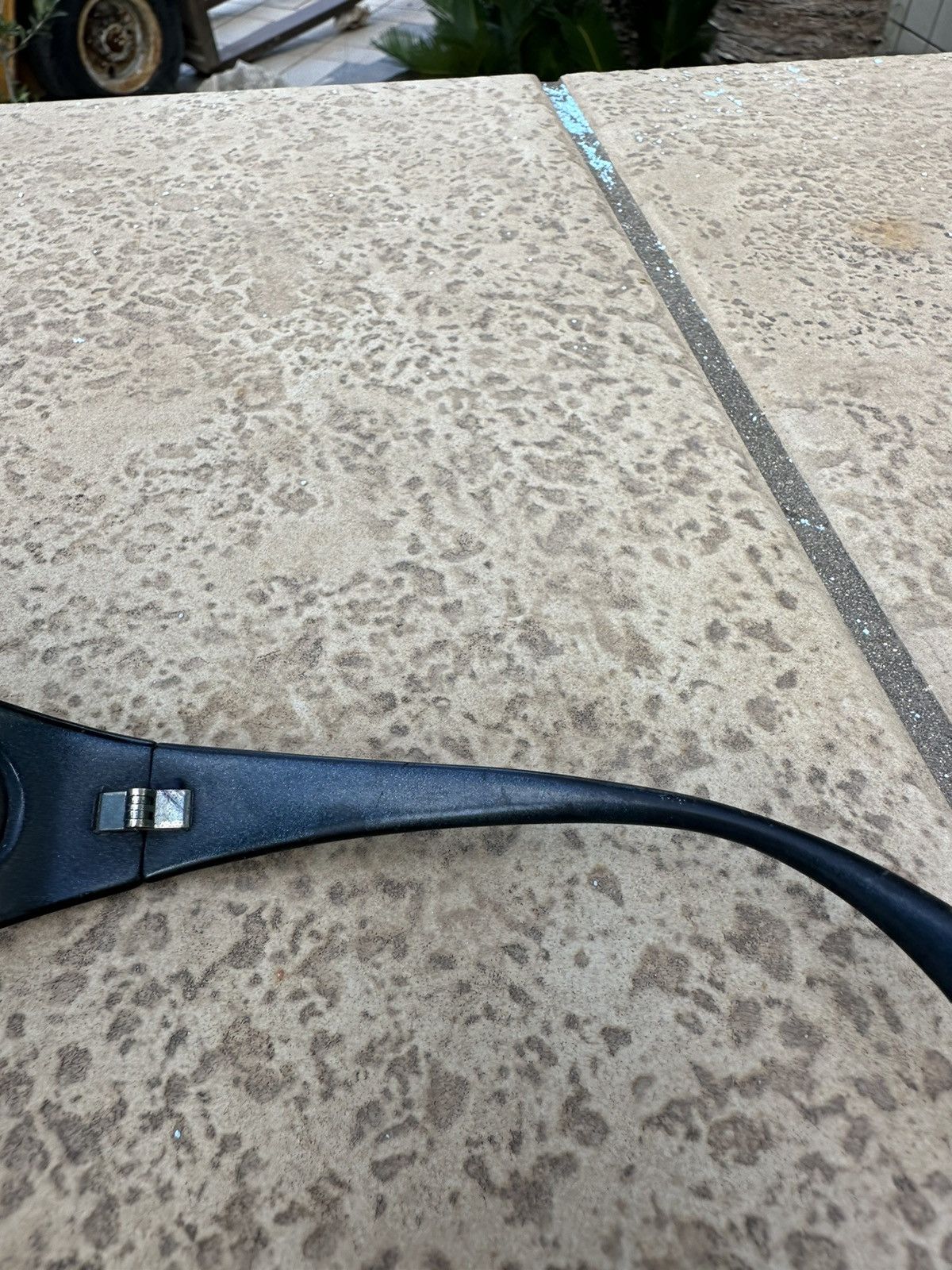 Tommy Hilfiger × Vintage Tommy Hilfiger Navy Sunglasses Size ONE SIZE - 3 Thumbnail