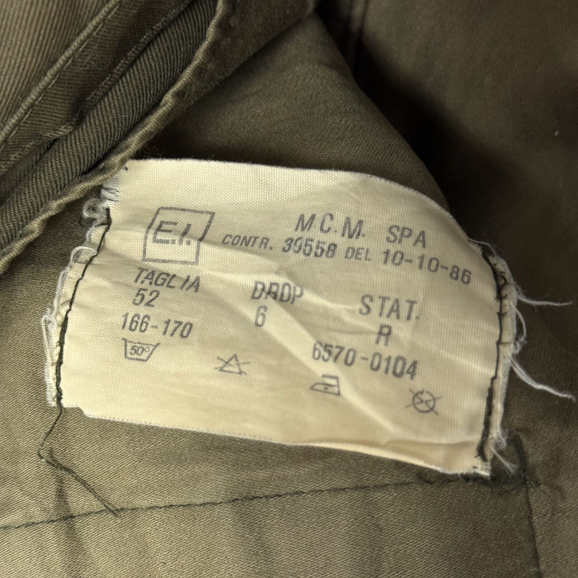 MCM Vtg MCM Military Issued Army Green SAFARI Utility Coat Size US L / EU 52-54 / 3 - 5 Thumbnail