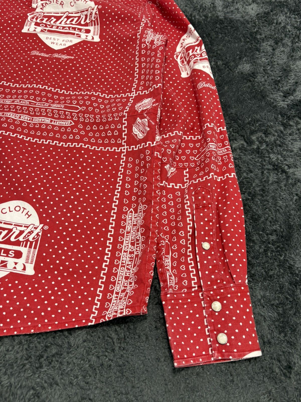Carhartt RARE Carhartt x Slam Jam Bandana Red Shirt Size US M / EU 48-50 / 2 - 10 Thumbnail