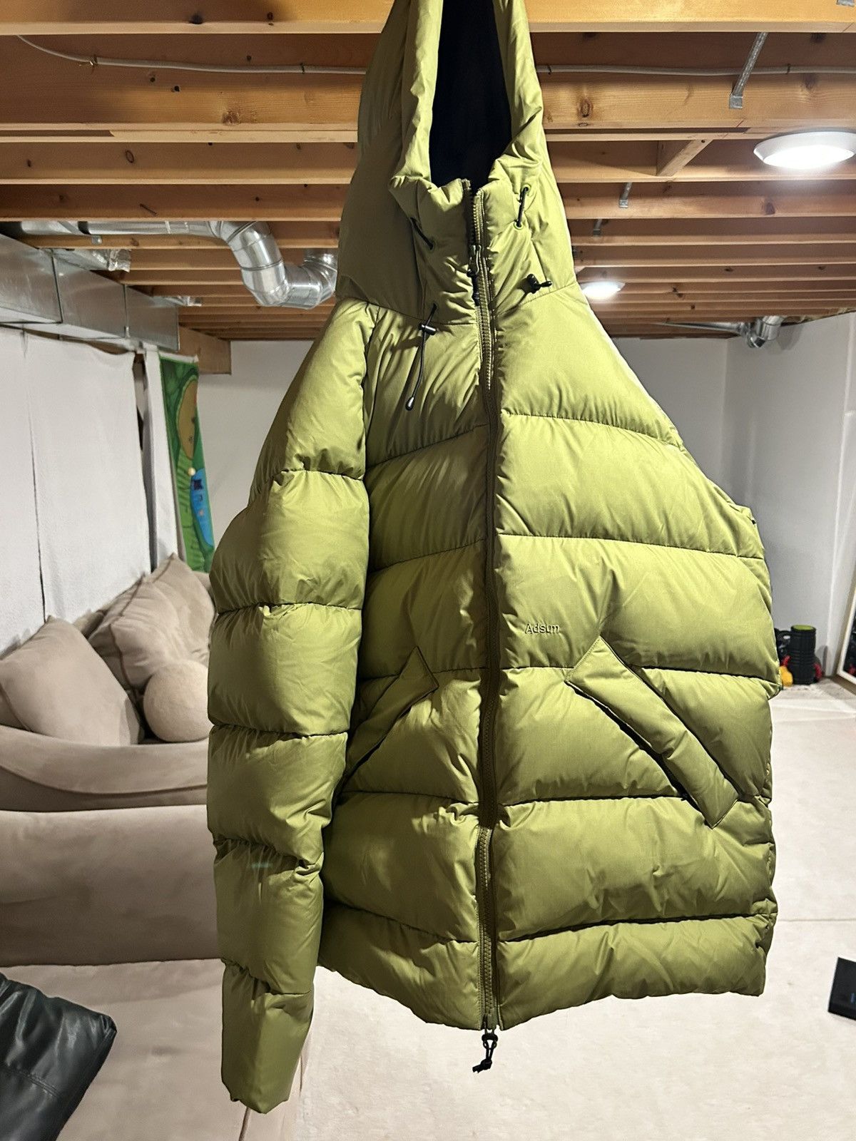 Adsum Adsum Alpine Puffer Jacket 2022 Moss Green size L MSRP $570 Size US L / EU 52-54 / 3 - 4 Thumbnail