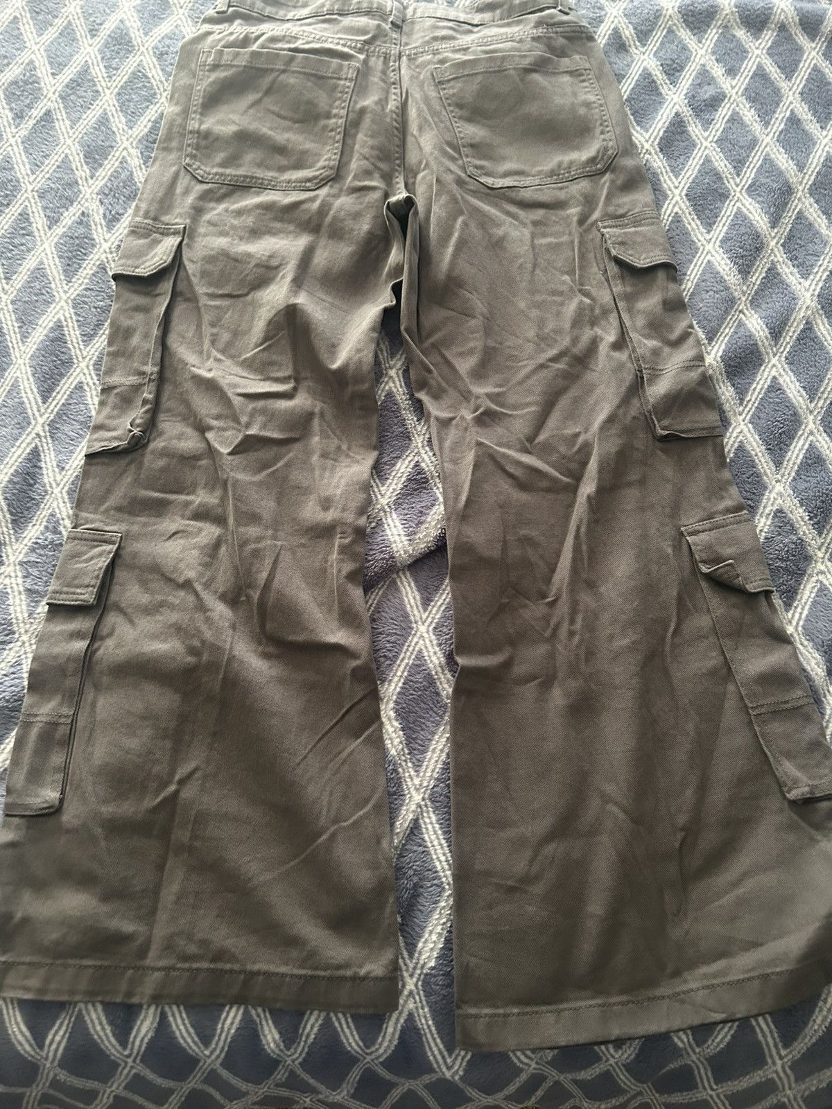 H&M H&M MULTI POCKET WIDELEG CARGOS Size 30" / US 8 / IT 44 - 3 Thumbnail