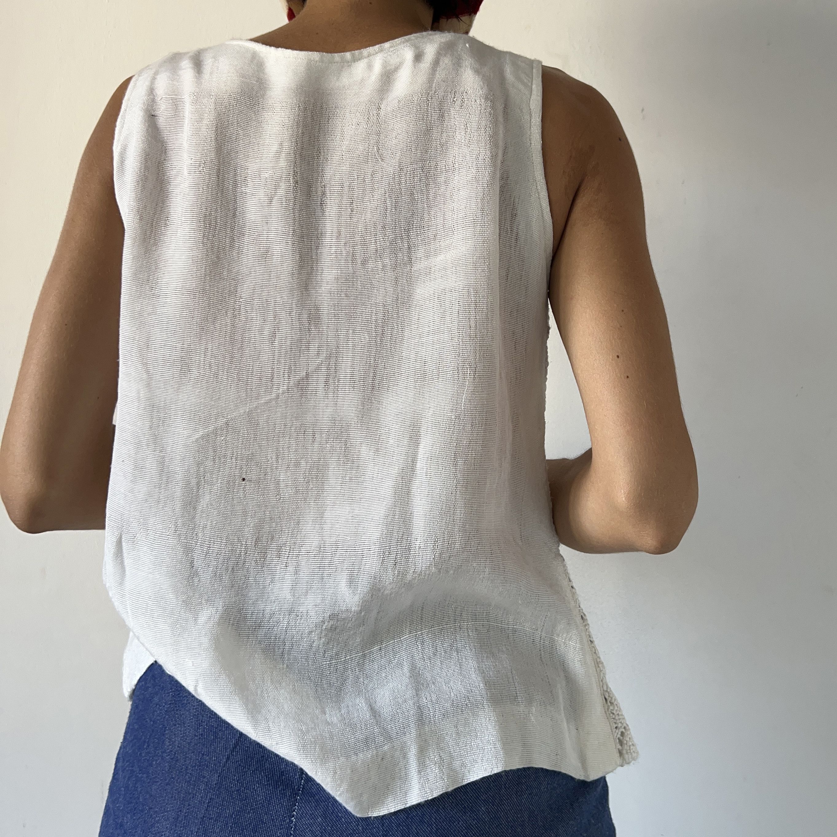Custommade Vintage white crochet button appliqué tank top Size M / US 6-8 / IT 42-44 - 3 Thumbnail