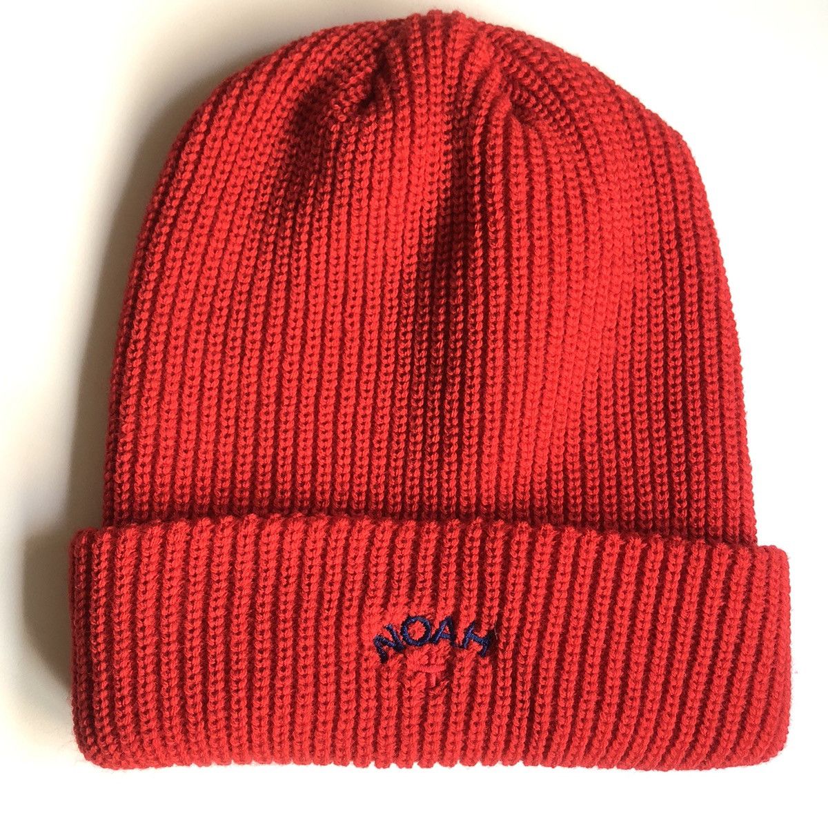 Noah Core Logo Beanie RED