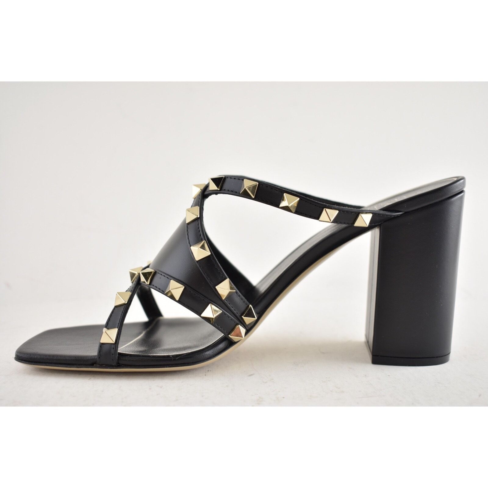 Valentino Valentino Rockstud Crisscross Leather Black Strappy Pump Size US 10 / IT 40 - 11 Thumbnail