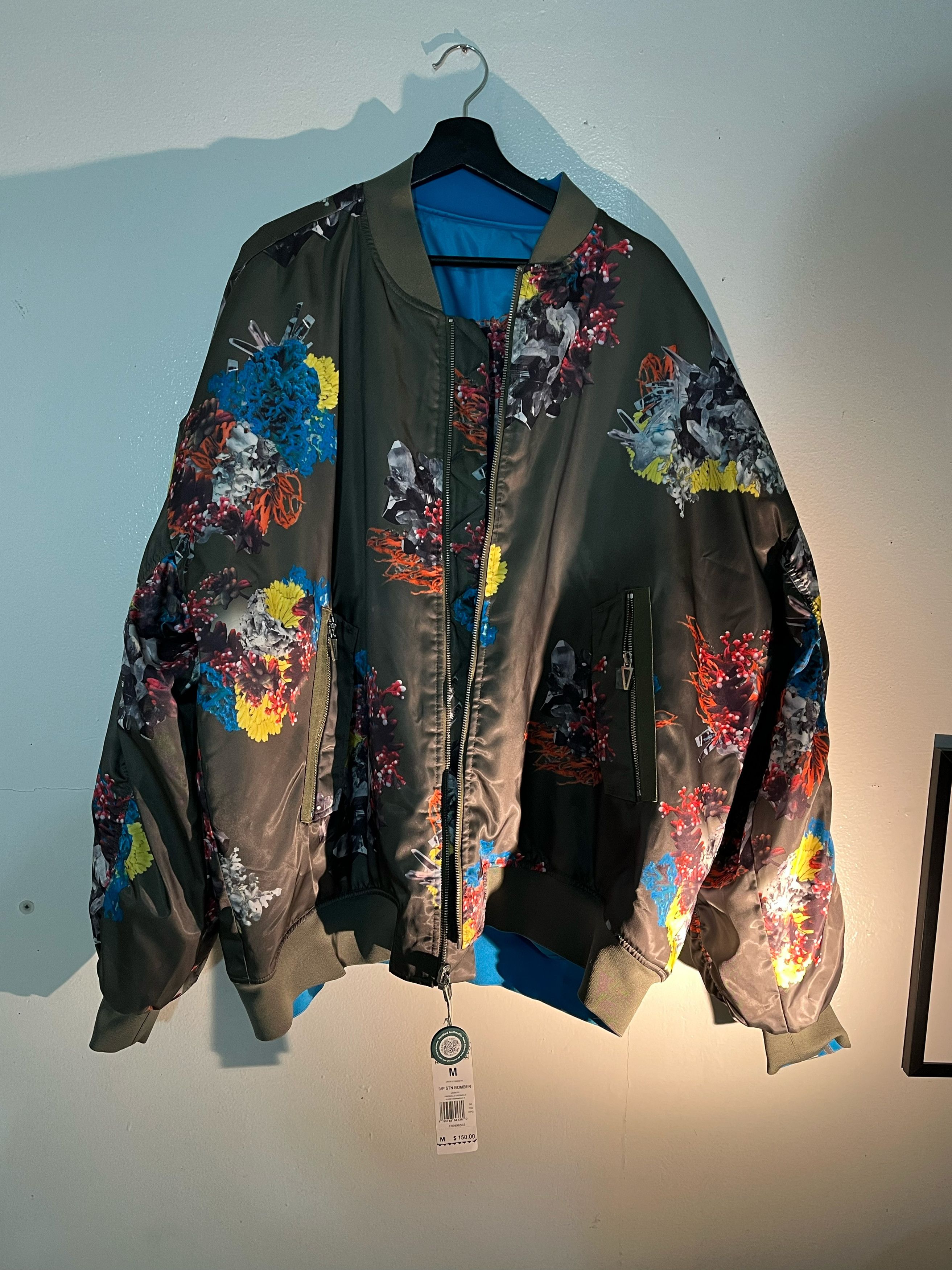 Adidas × Ivy Park NWT ADIDAS x IVY PARK Ivytopia Satin Bomber Jacket - Size US M / EU 48-50 / 2 - 8 Thumbnail