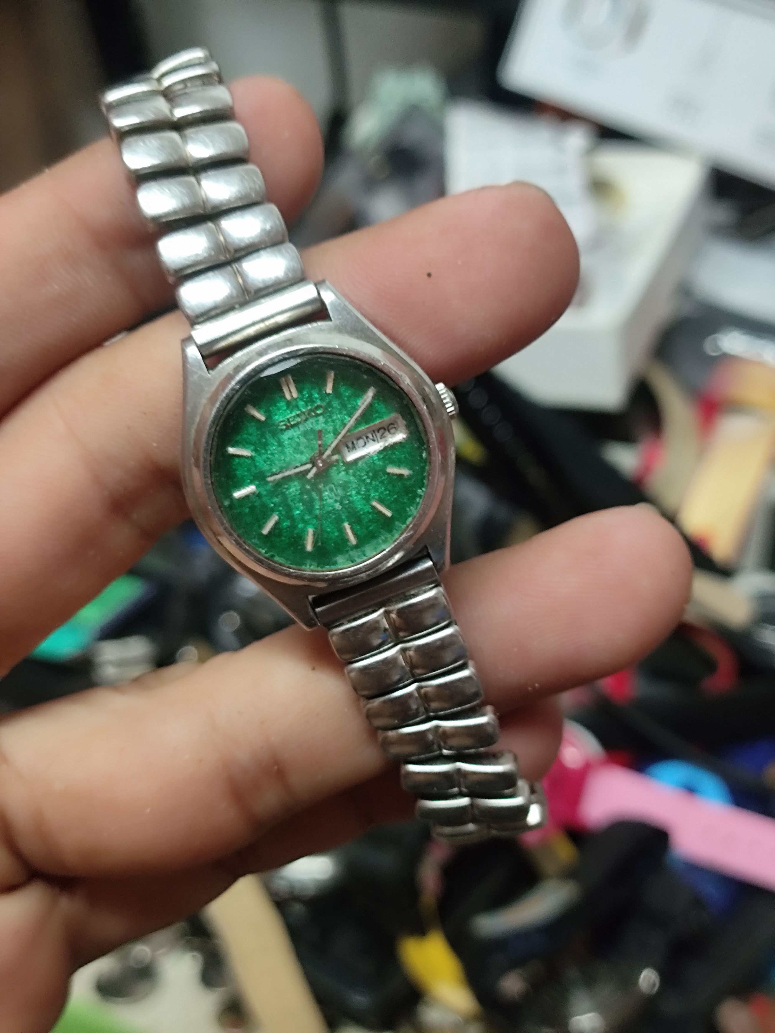 Seiko Vintage Seiko Watch JAPAN MADE QUARTZ Engine Size ONE SIZE - 10 Thumbnail