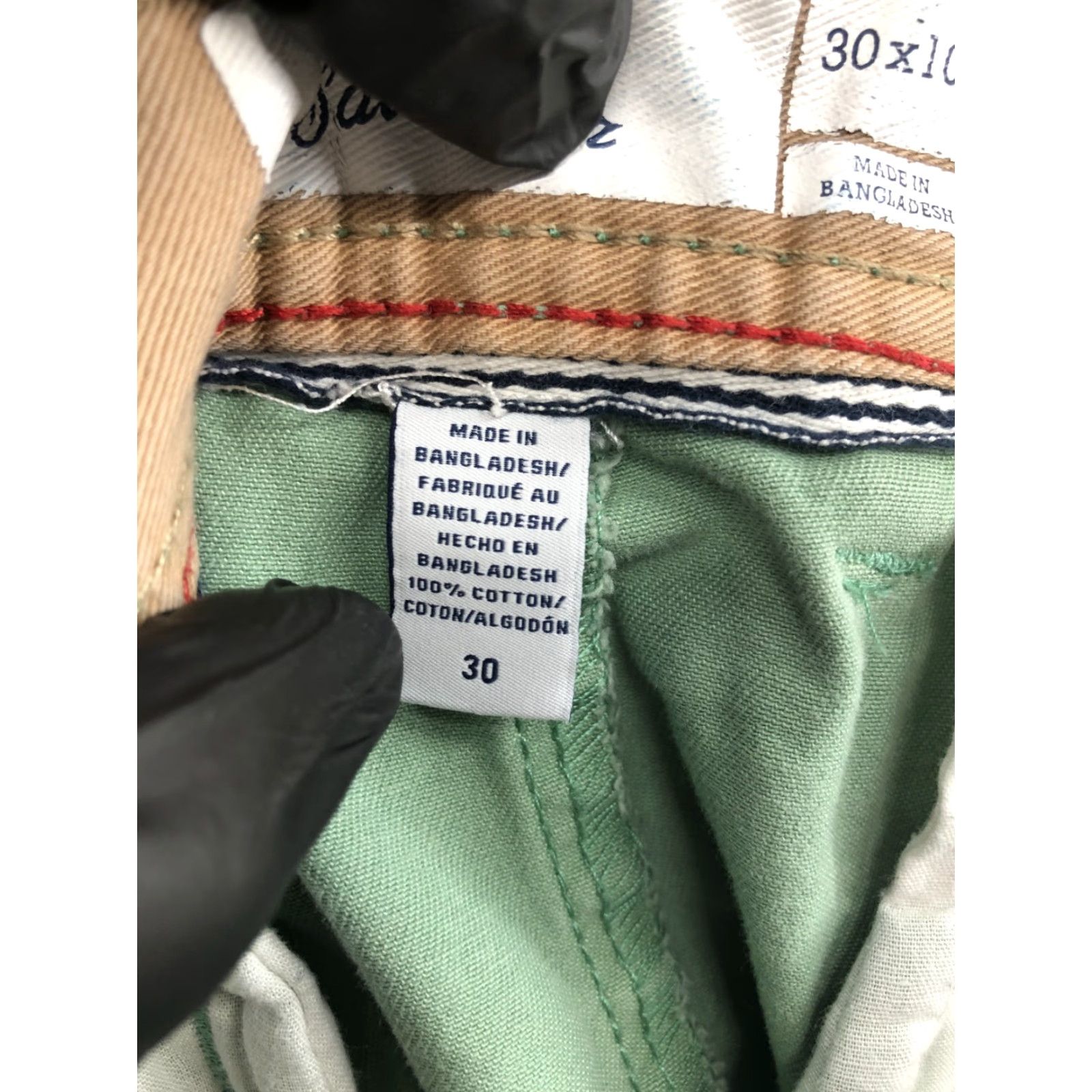 Izod IZOD Chino Shorts Mens 30 Mid Rise Medium Wash Green Color 5-Pocket Design Casual Cab Heft? Size US 30 / EU 46 - 7 Thumbnail