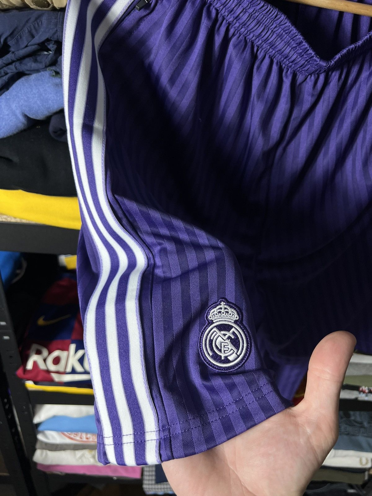 Adidas Adidas x Real Madrid Ronaldo #7 Football Jersey Shorts Set Size US 34 / EU 50 - 16 Thumbnail