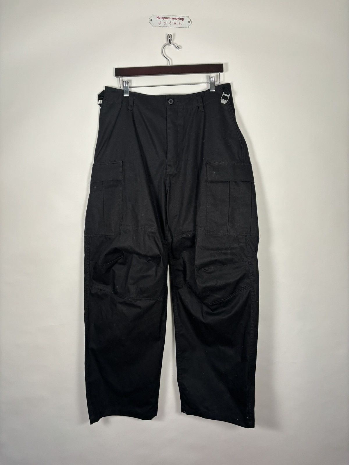 Balenciaga 🚭BALENCIAGA HEAT🚭 BAGGY CARGO PANTS Size US 32 / EU 48 - 1 Thumbnail