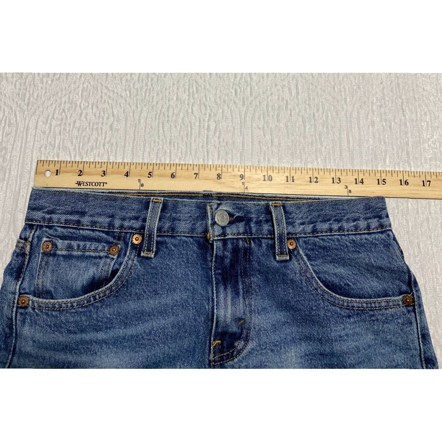 Levi's Levi's 511 Slim Fit Jeans Men 30 W30 L32 Distressed Ripped Knee Light Blue Denim Size US 30 / EU 46 - 6 Thumbnail