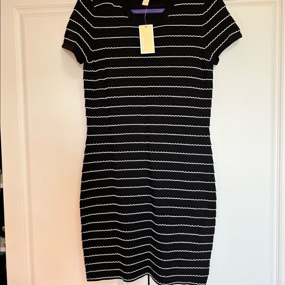 Michael Kors Michael Kors Scalloped-Stripe Sweater Dress Size L / US 10 / IT 46 - 4 Thumbnail