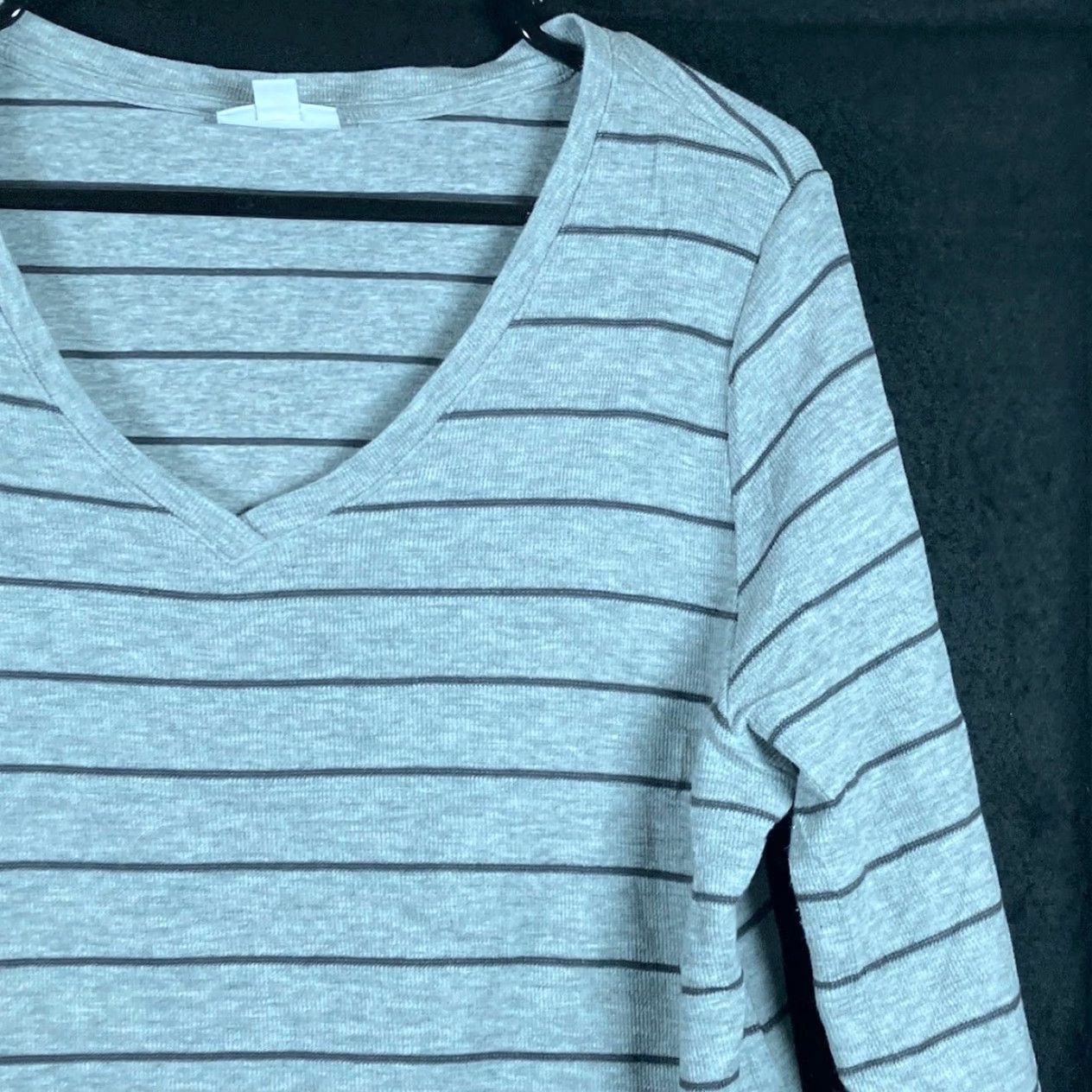 J. Jill J Jill Womens Gray Striped V Neck Long Sleeve Tunic Pull Over Tall L User: J Jill Womens Gray Striped V-Neck Long Sleeve Tunic Pull Over Tall L Size L / US 10 / IT 46 - 5 Thumbnail