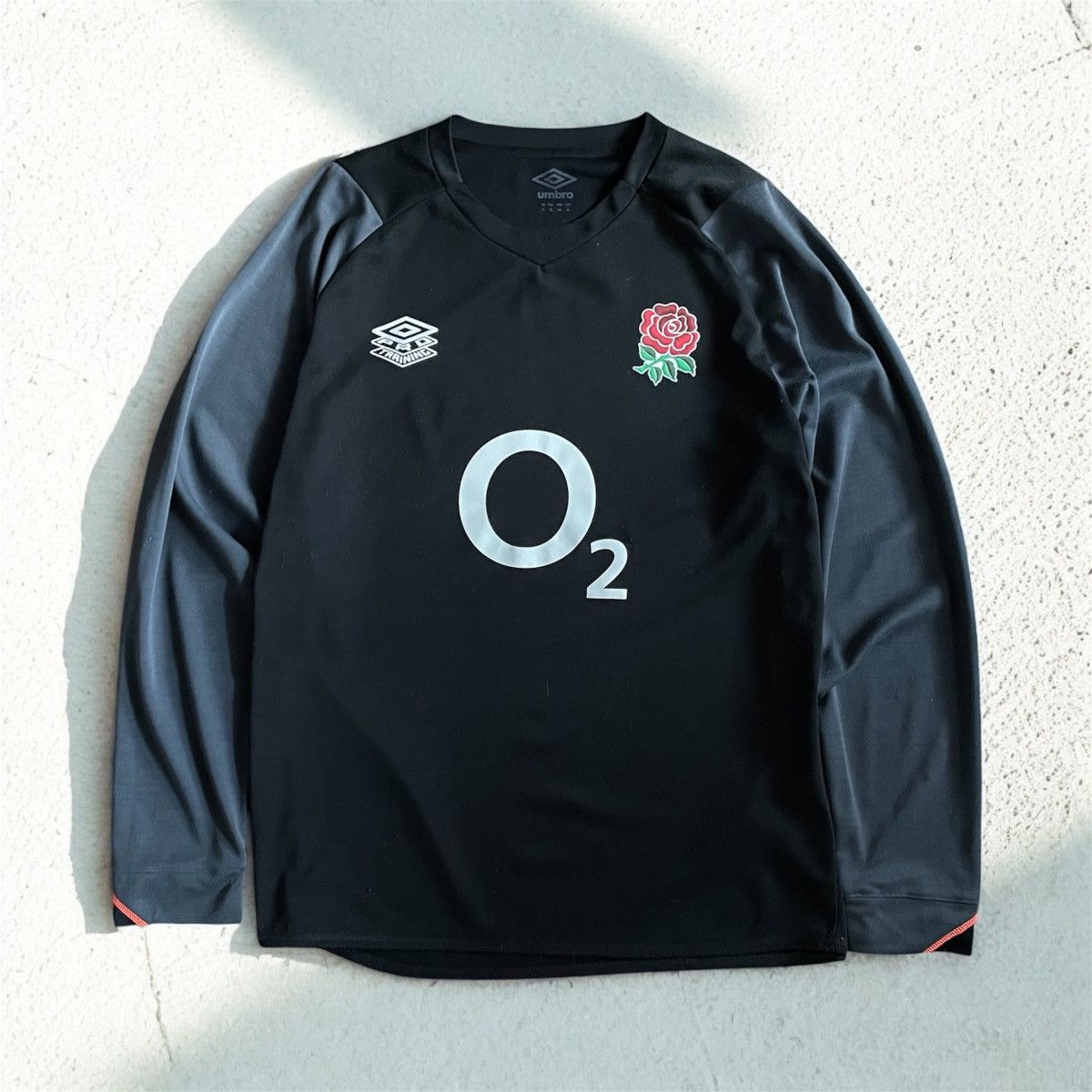 Umbro England Umbro rugby pro training long sleeve shirt 2020 Size US XL / EU 56 / 4 - 1 Thumbnail