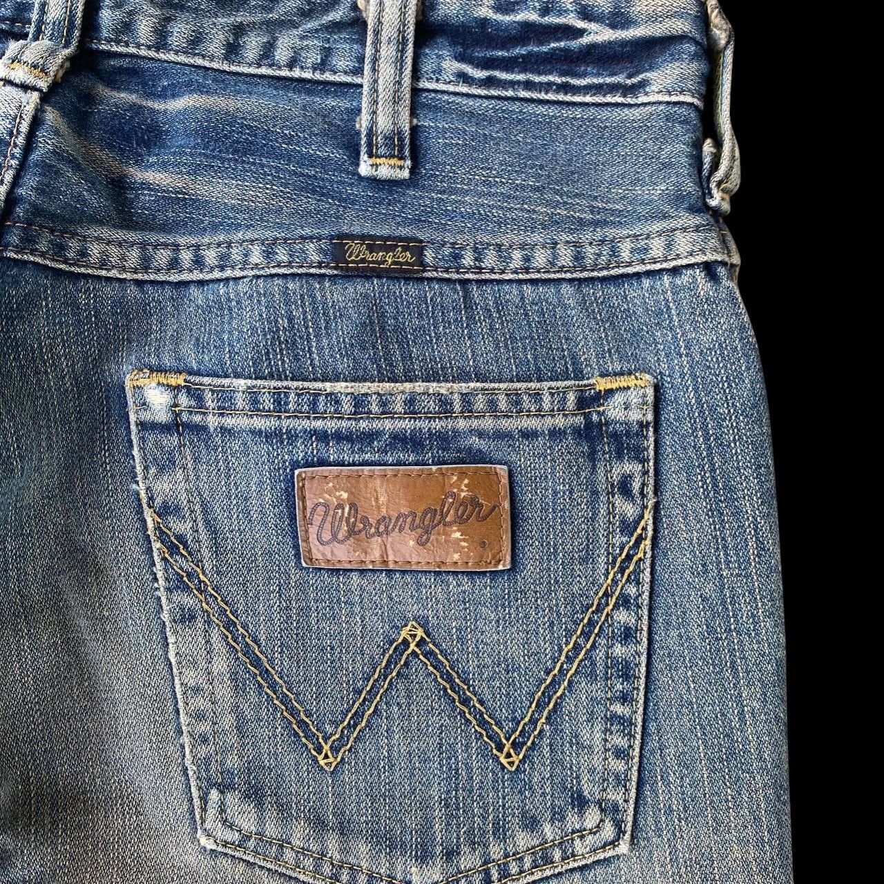 Wrangler VINTAGE WRANGLER 70s STYLE COWBOY BOOTCUT MUDWASH DENIM Size US 30 / EU 46 - 11 Thumbnail