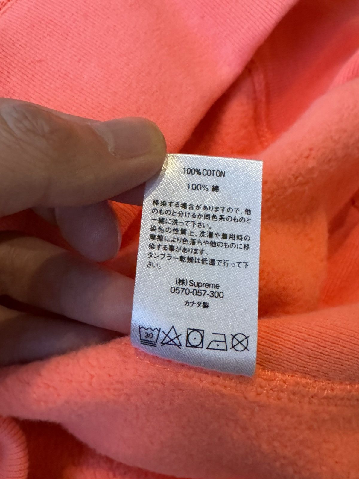 Supreme Supreme FW18 Fluorescent Pink Box Logo Crewneck Size US M / EU 48-50 / 2 - 7 Thumbnail