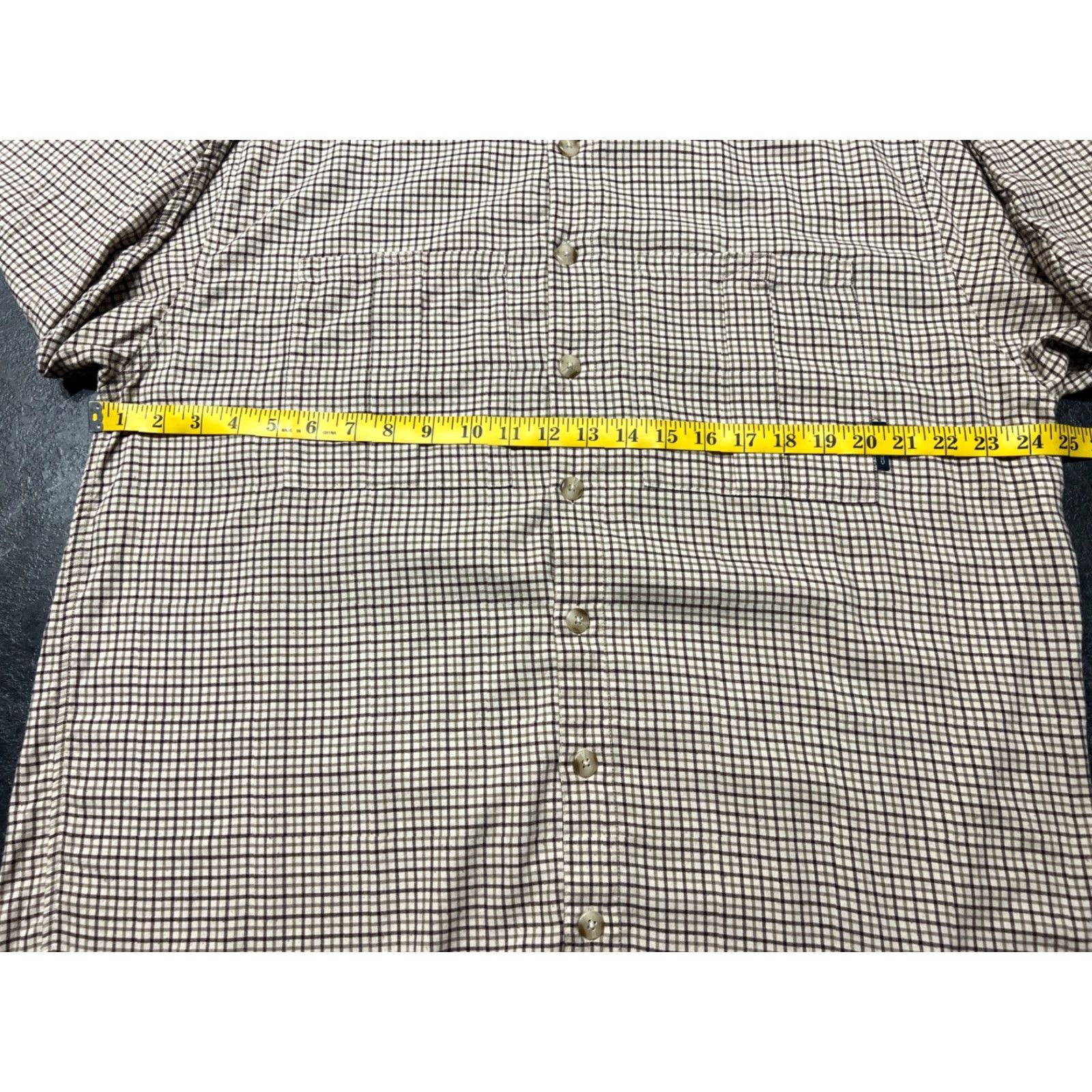 ExOfficio VINTAGE ExOfficio Men’s Shirt Long Sleeve Beige Plaid Button-Down XL Travel Size US XL / EU 56 / 4 - 6 Thumbnail