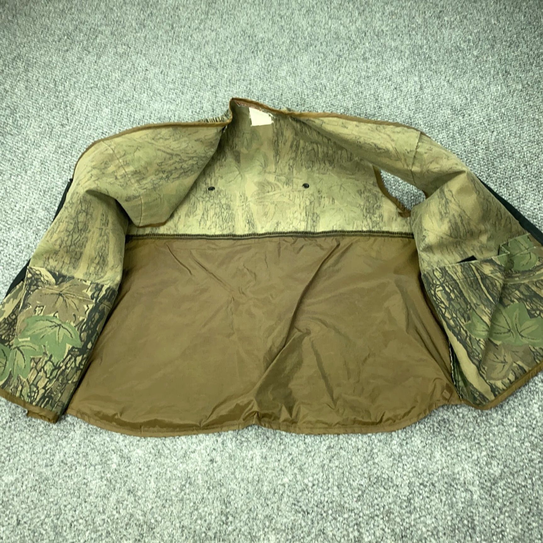 Vintage VINTAGE Winchester Vest Mens XL Camouflage Pocket Hunting Quilted Zip Military Outdoors 80s Mens Size US XL / EU 56 / 4 - 7 Thumbnail