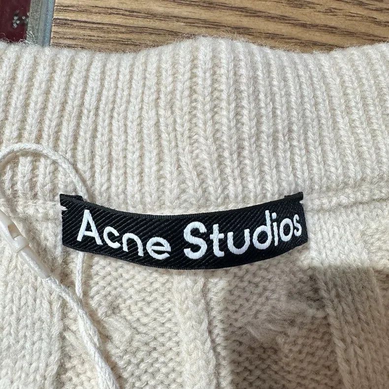 Acne Studios Acne Studios size XS Embroidered Smile Knit Top Size 24" / US 00 / IT 34 - 3 Thumbnail