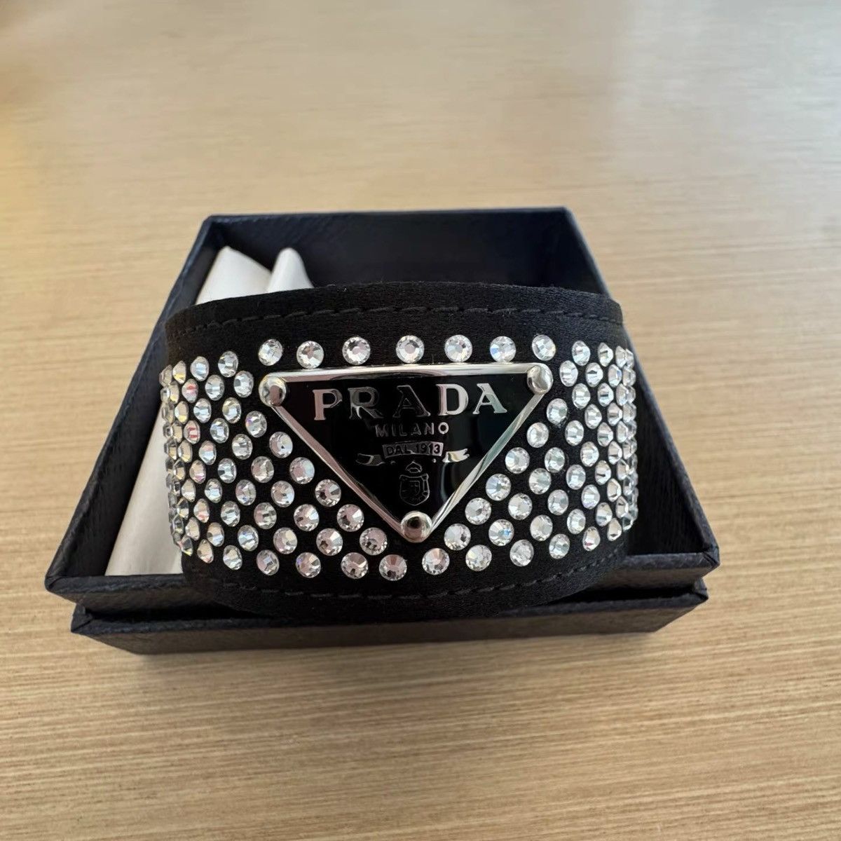 Prada Crystal-embellished logo bracelet Size ONE SIZE - 4 Thumbnail