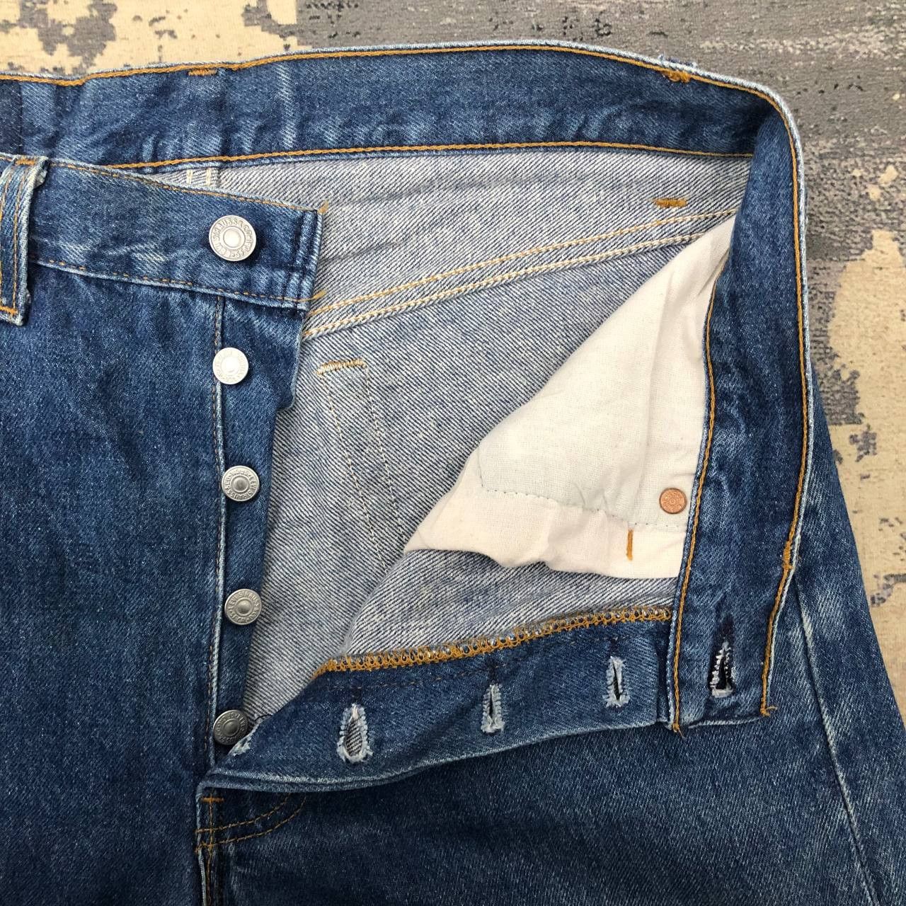 Levi's P755 LEVI'S VTG 501 USA JEANS Size US 33 - 6 Thumbnail