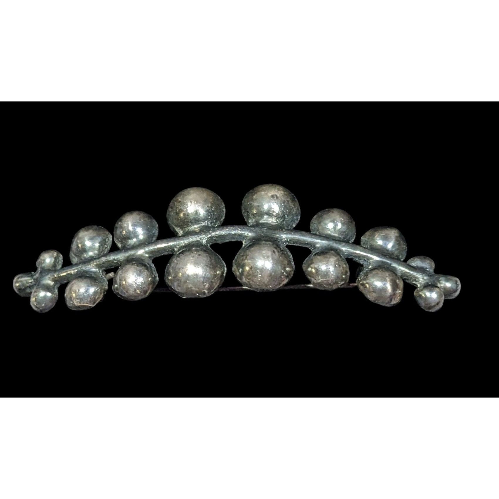 Other Vintage Silver Tone Bubble Leaf Foliage Brooch Size ONE SIZE - 1 Thumbnail