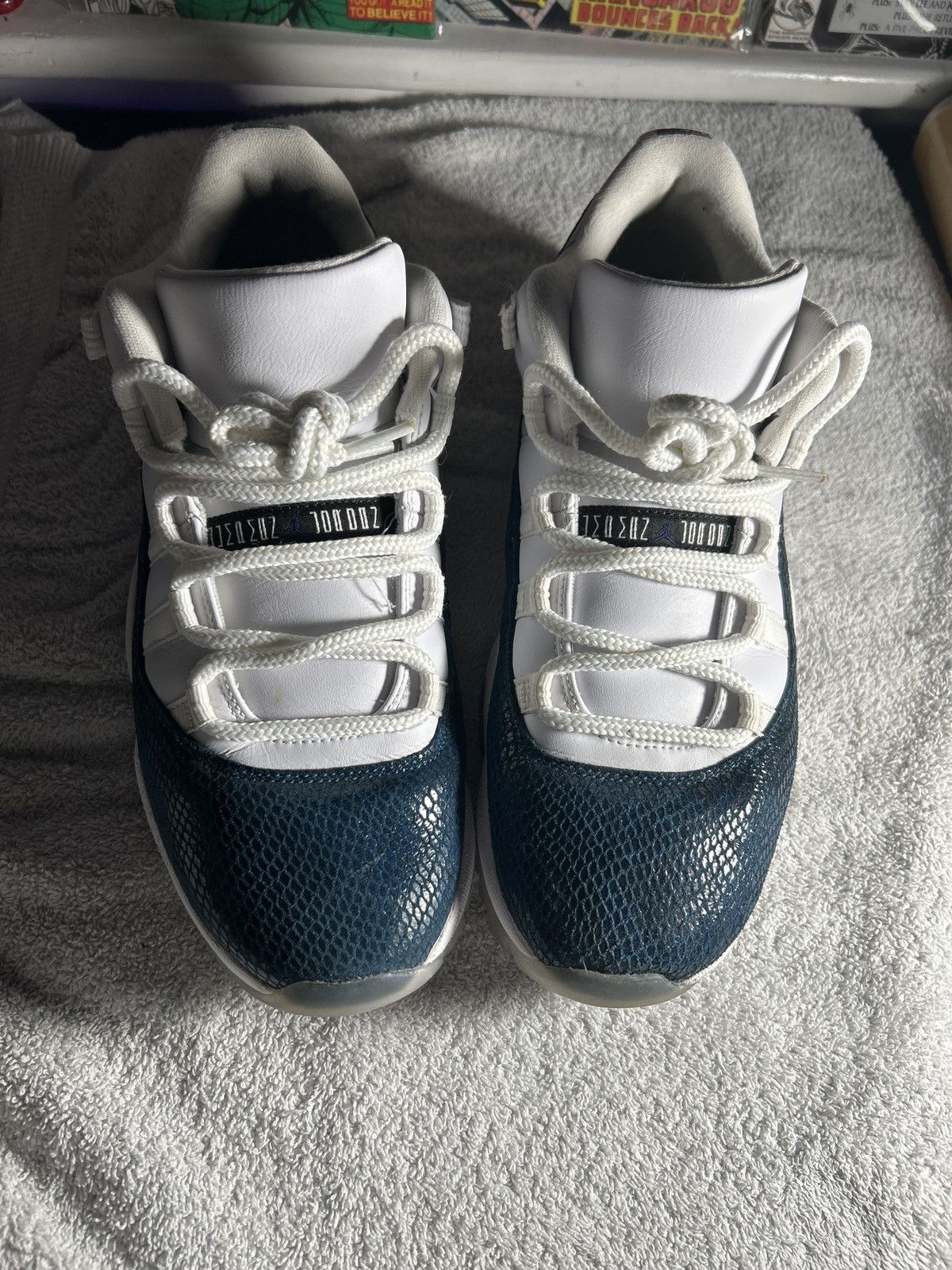 Jordan Brand 2019 Jordan 11 Retro Low ‘Navy Snakeskin’ Size US 10 / EU 43 - 3 Thumbnail