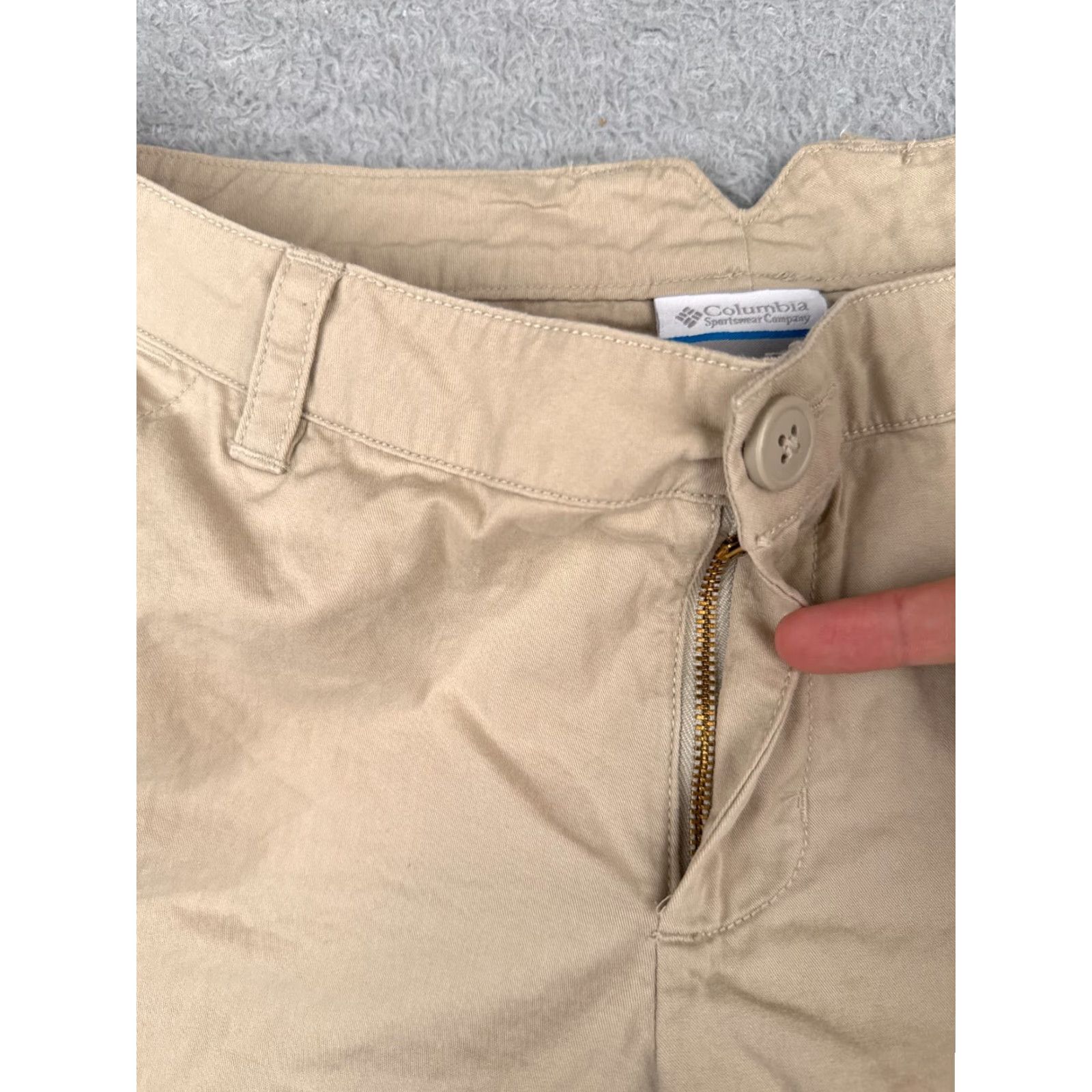 Vintage Columbia Shorts Women 10 Beige Chino 100% Cotton Hiking Camp Pockets 31x4 Casual Activewear Size 32" / US 10 / IT 46 - 6 Thumbnail