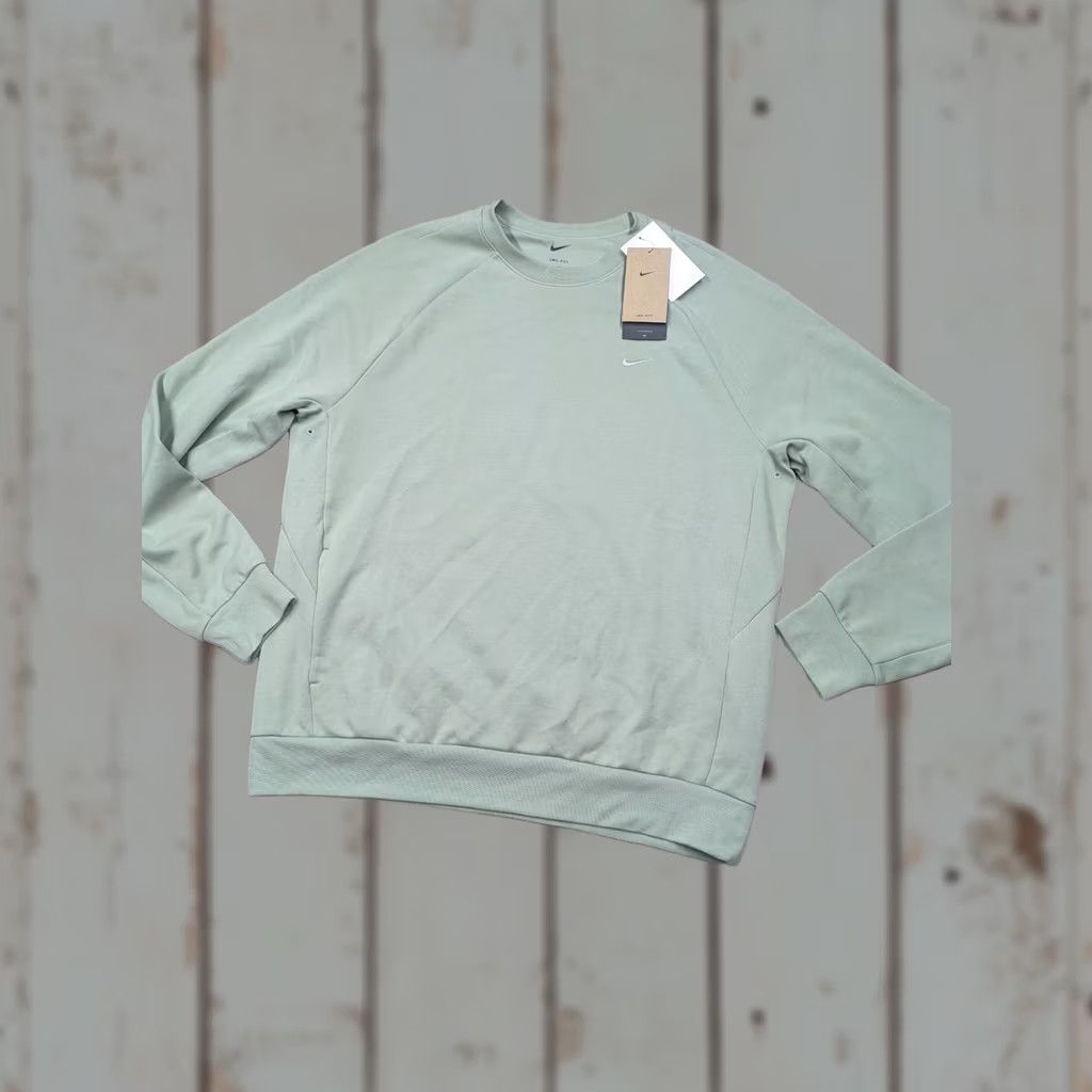 Nike Nike Yoga Dri-Fit Sweatshirt Mens M Medium Mint Green Crew Neck Pullover NWT Size US M / EU 48-50 / 2 - 1 Thumbnail