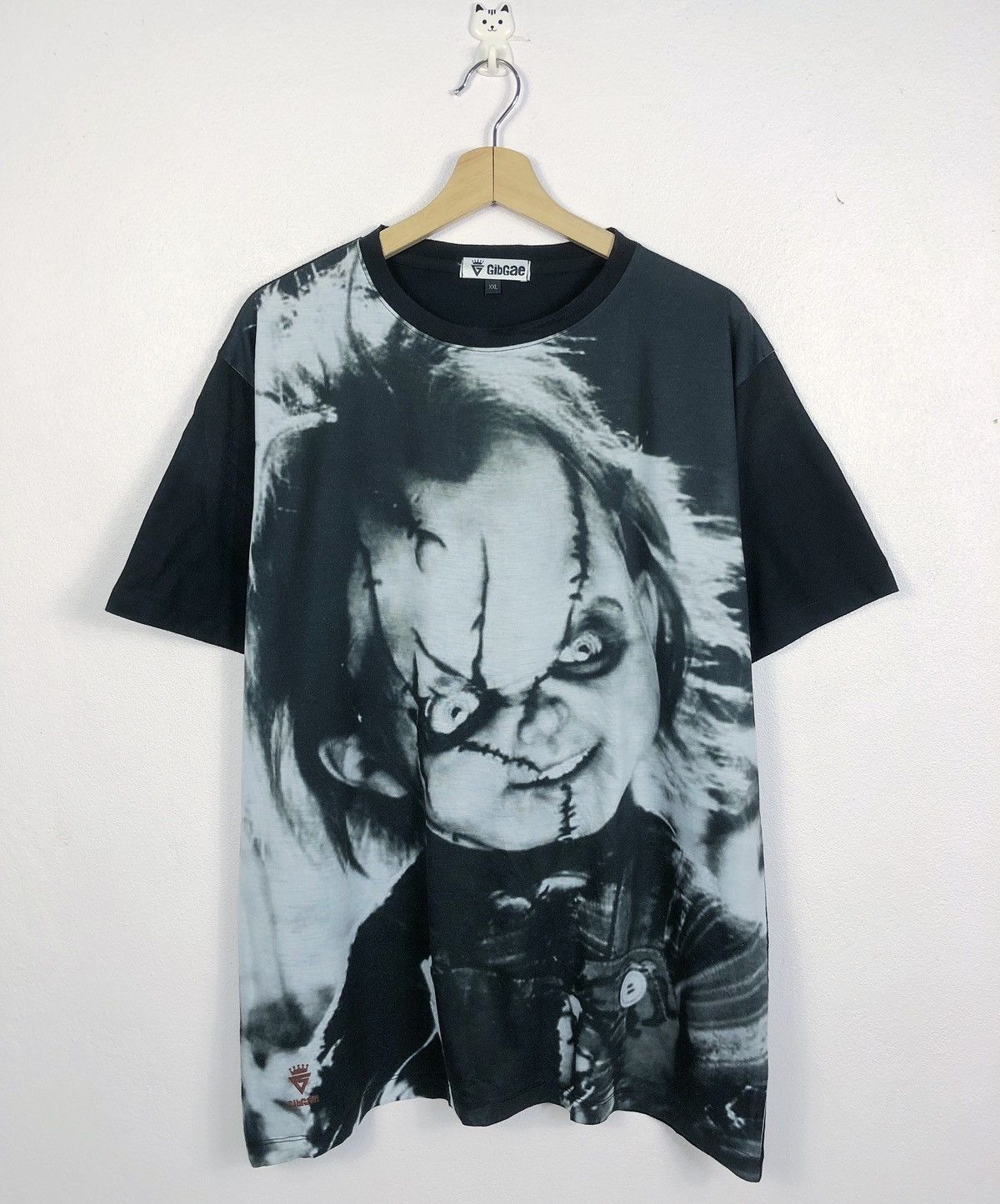 Japanese Brand Rare Gibgae Japan Child's Play Chucky Overprint Tee Size US XXL / EU 58 / 5 - 1 Thumbnail