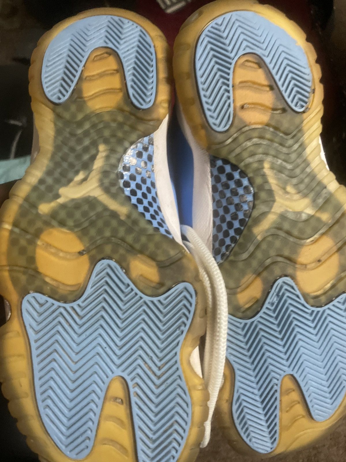 Jordan Brand University blue low Size US 9 / EU 42 - 7 Thumbnail