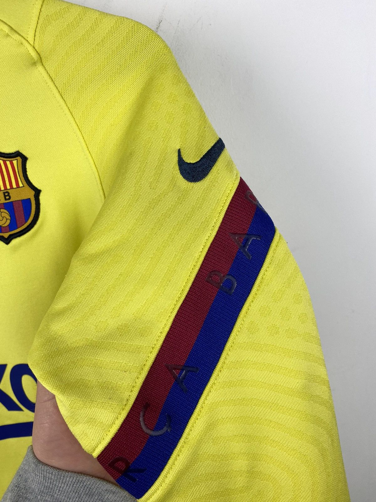 Nike Barcelona Strike Drill Top Nike Soccer Jersey Y2K Juventus Size US S / EU 44-46 / 1 - 5 Thumbnail