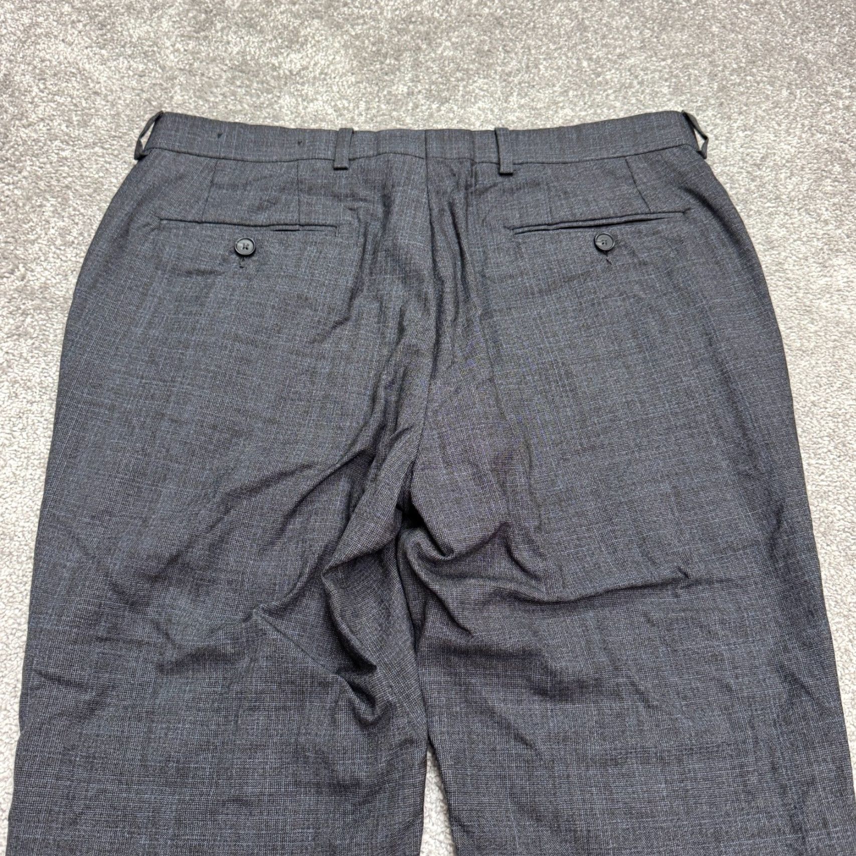 DKNY VINTAGE DKNY Mens Dress Pants Wool Plaid 34 Waist 30 Inseam Classic Business Casual Workwear Size US 33 - 3 Thumbnail