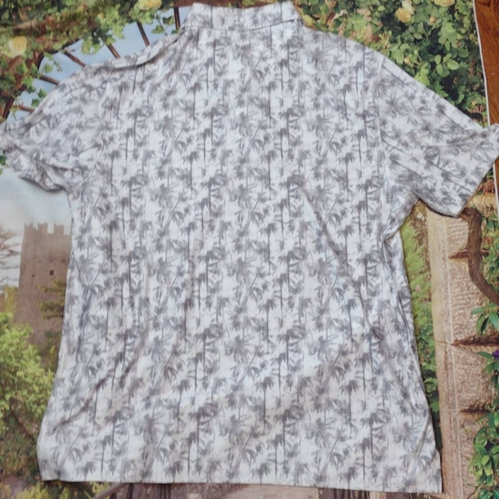 Hickey Freeman Hickey freeman white grey golf polo size large Size US S / EU 44-46 / 1 - 4 Thumbnail