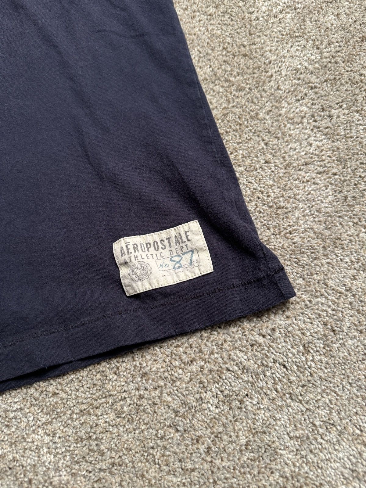 Aeropostale NAVY AEROPOSTALE DISTRESSED PATCHWORK TEE Size US S / EU 44-46 / 1 - 3 Thumbnail