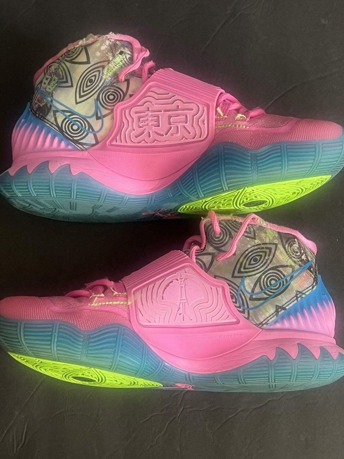 Nike Kyrie Tokyo series Size US 7 / EU 40 - 6 Thumbnail