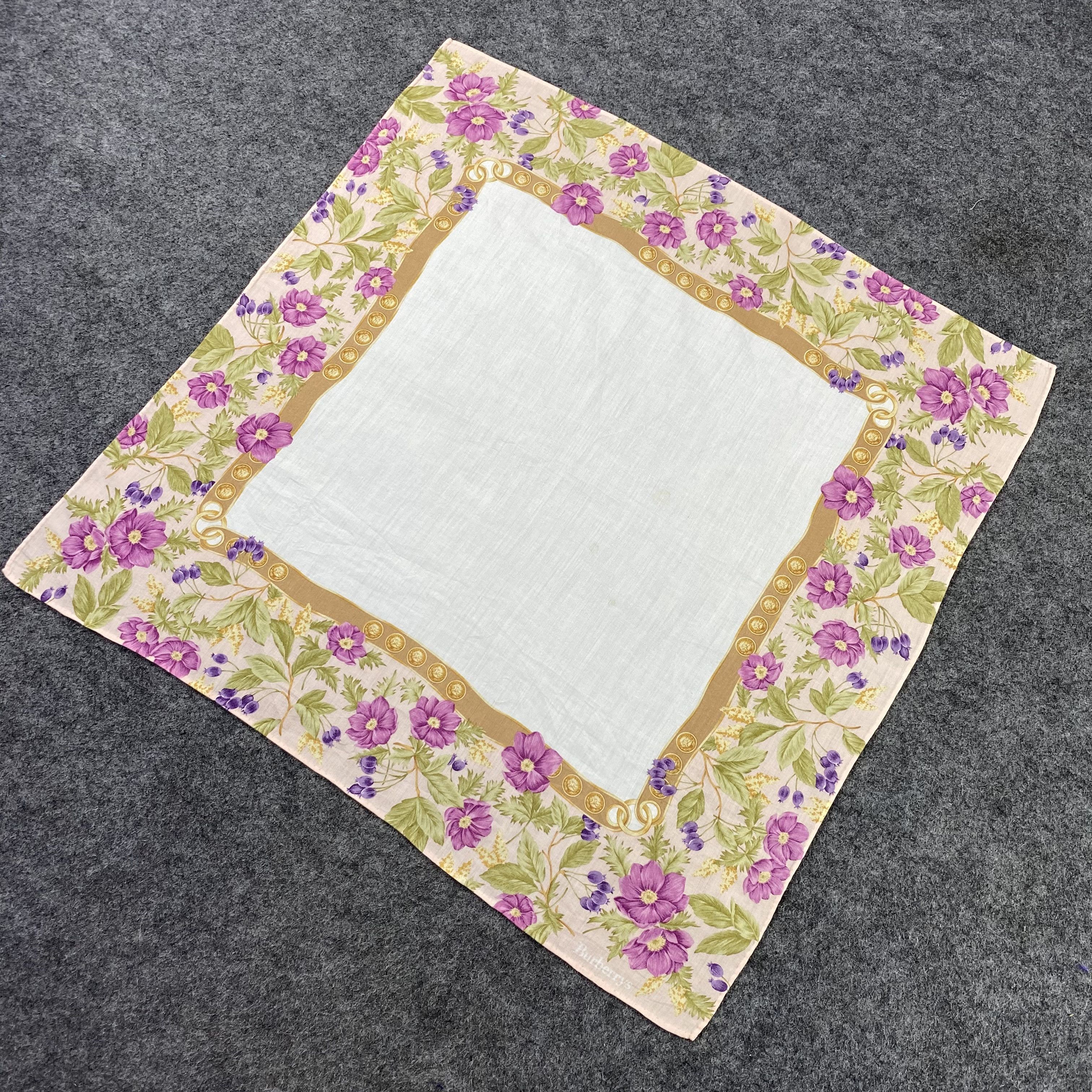 Burberry Burberry Handkerchief / Bandana / Neckerchief-B879 Size ONE SIZE - 4 Thumbnail