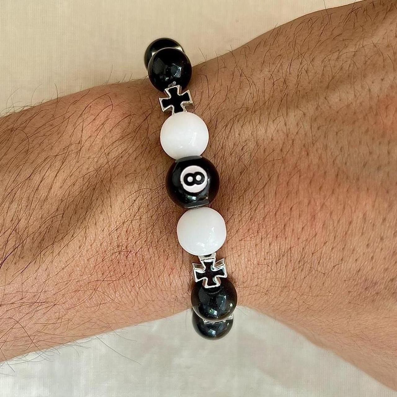 Other y2k style 8ball beaded black and white cross bracelet Size ONE SIZE - 1 Thumbnail