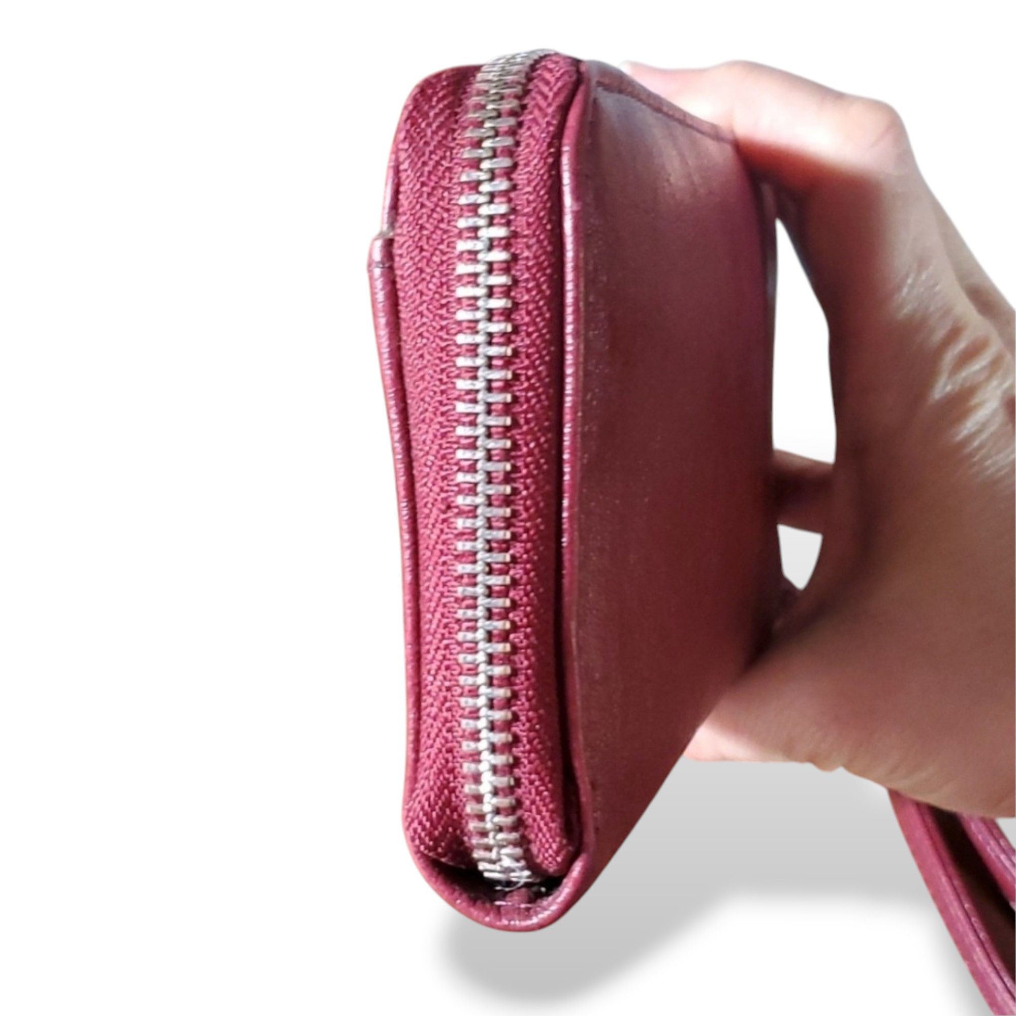 Elie Tahari Tahari 8x4" Wallet Continental Wristlet Zipper Around RFID Size ONE SIZE - 4 Thumbnail