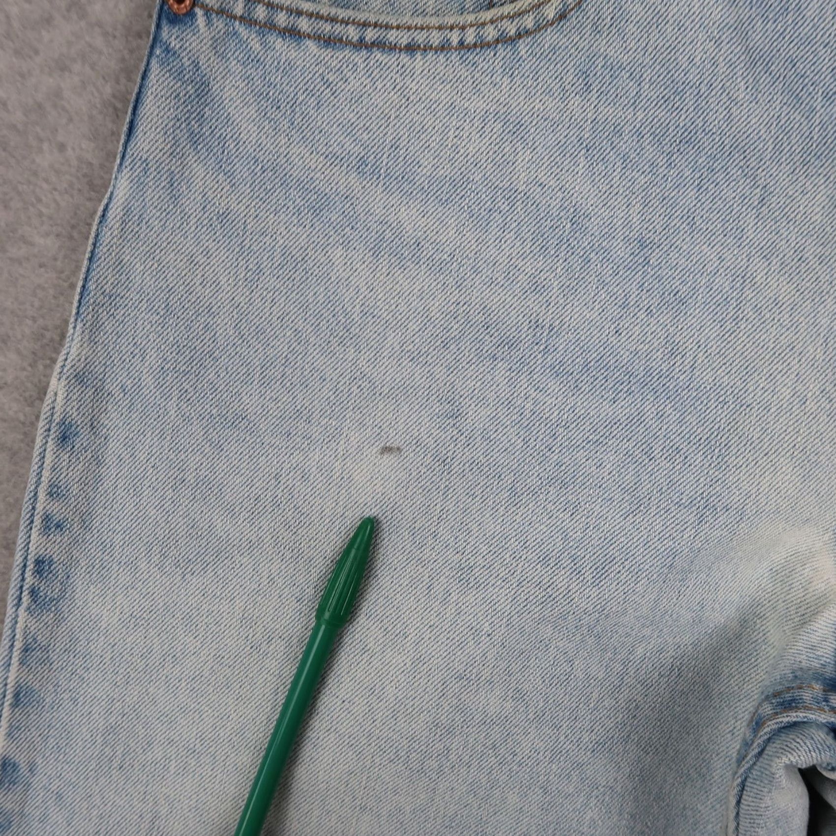 Levi's VINTAGE Levi's 550 Jeans 32x32 Blue Denim Relaxed Fit 90s USA Made Mens Pants Size US 32 / EU 48 - 4 Thumbnail
